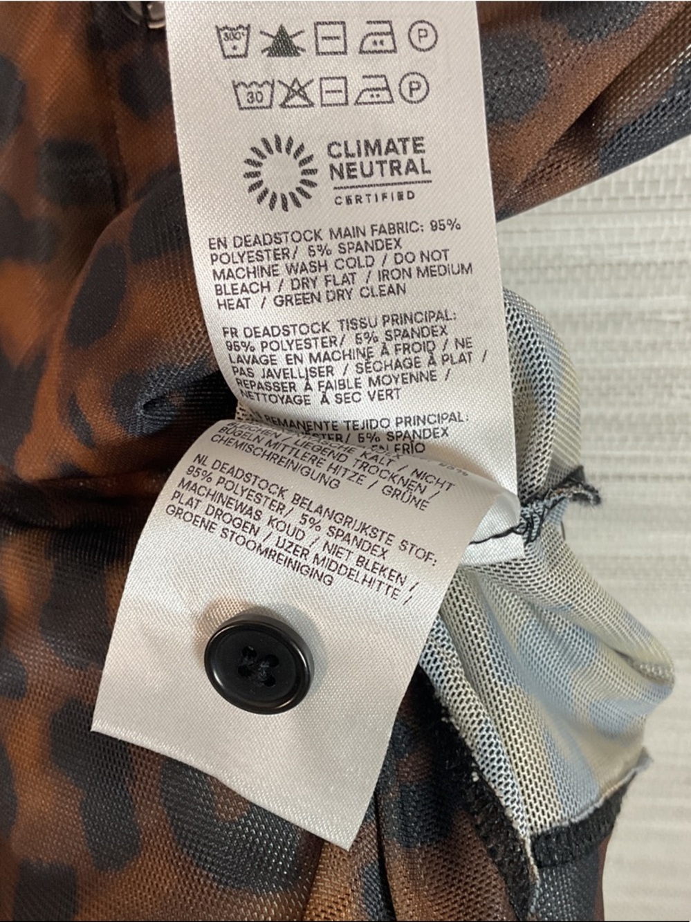 Reformation Margaret Knit Top Brown Leopard Print Button-Down Panther Medium NWT - Picture 4 of 6